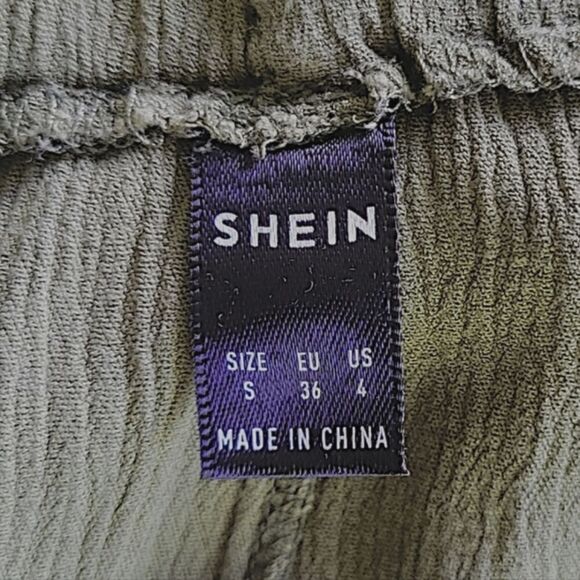 SHEIN Army Green Essnce Paperbag Waist Belted Shorts size S - Picture 9 of 11